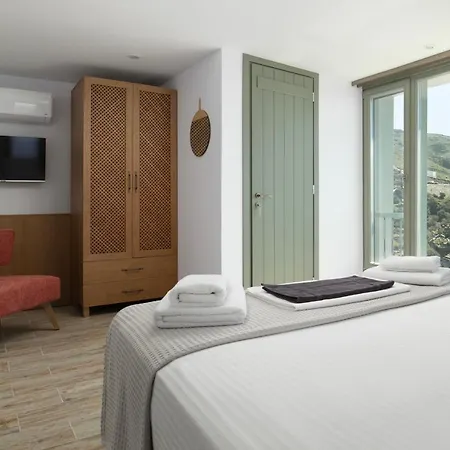 Villa Acron Andros - Luxury With Private Pool