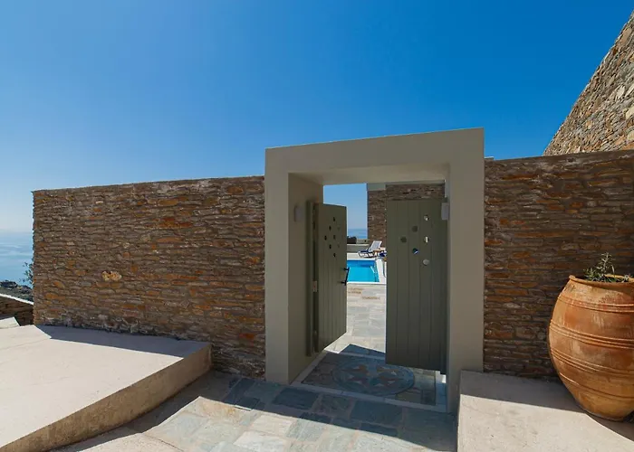 Villa Acron Andros - 3 Bedroom With Private Pool
